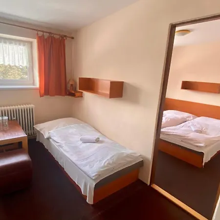 Lodenica * Lipótszentmiklós